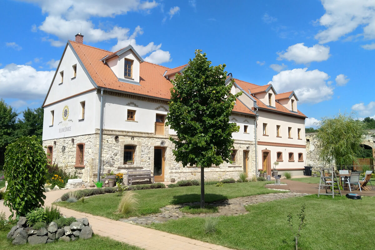 Centrum Statek Slunečnice - banner